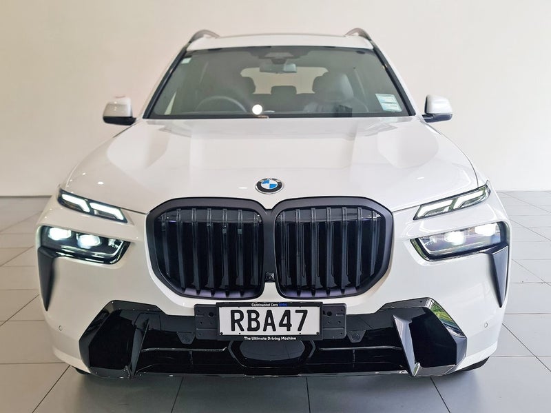 2025 BMW X7 Xdrive 40d Connoisseur Suite - M Sp... image 2