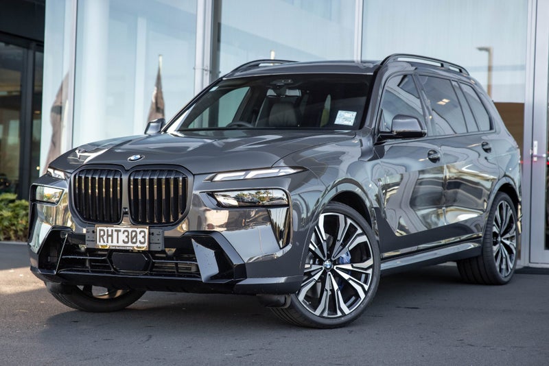 2025 BMW X7 Xdrive40d image 1