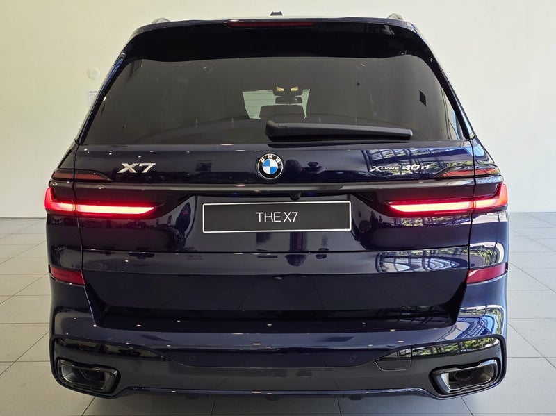 2025 BMW X7 xDrive40d image 5