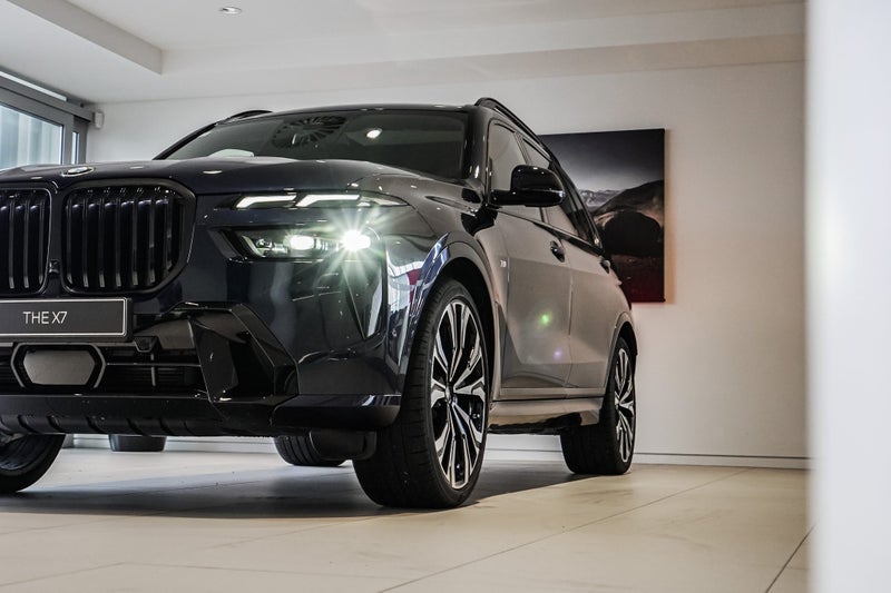 2025 BMW X7 xDrive40d image 5