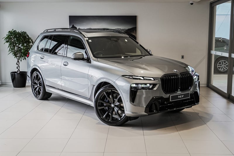 2025 BMW X7 xDrive40d image 1