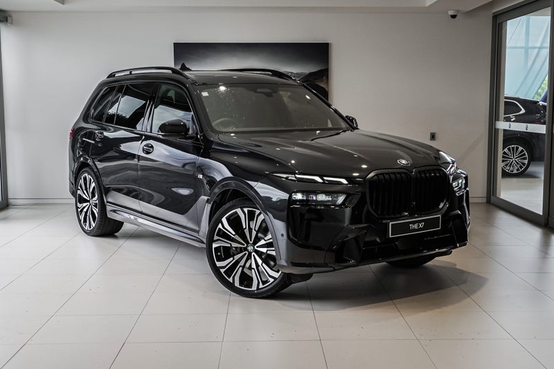 2025 BMW X7 xDrive40d image 1