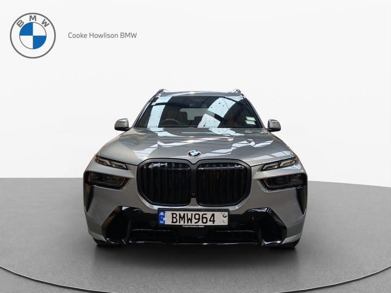 2025 BMW X7 xDrive40d With M Sport Pro and Conn... image 2