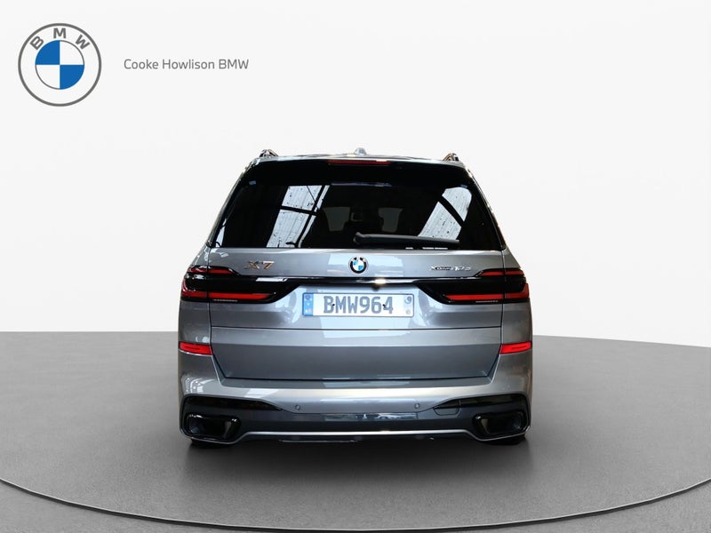 2025 BMW X7 xDrive40d With M Sport Pro and Conn... image 5