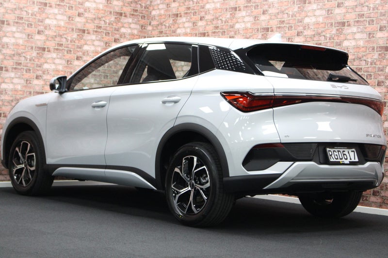 2025 BYD Atto 3 Essential Ev image 4