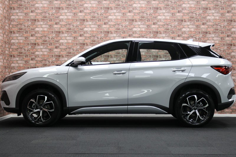 2025 BYD Atto 3 Essential EV image 3