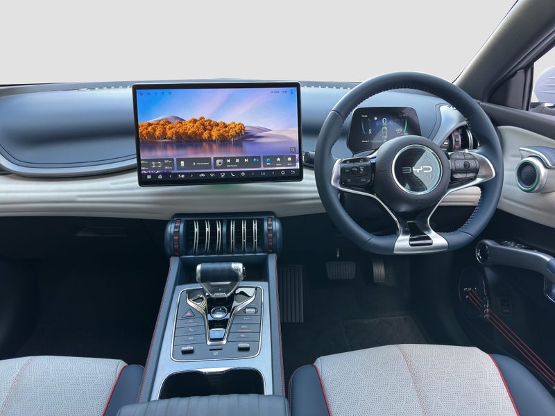 2025 BYD Atto 3 SUPERIOR - EXTENDED RANGE MODEL... image 3