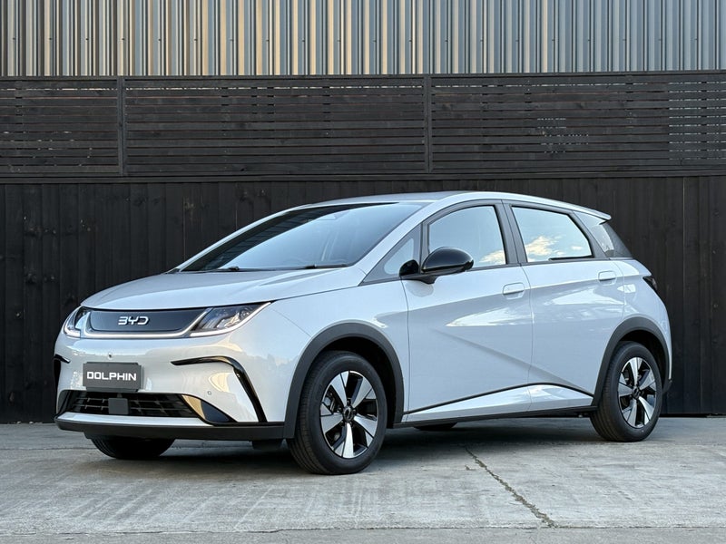 2025 BYD Dolphin Essential Ev 45Kwh image 5