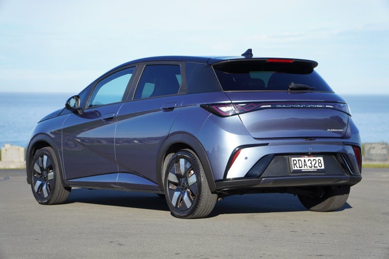 2025 BYD Dolphin Extended Range 60Kwh image 5