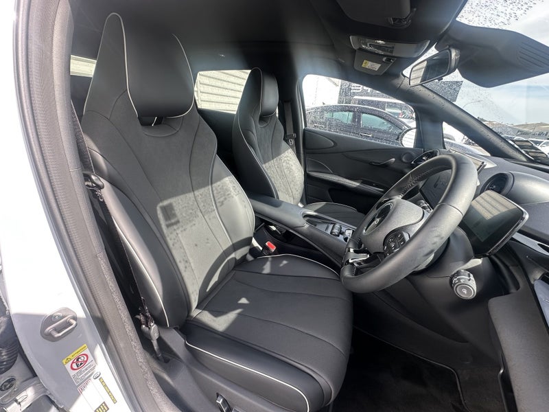 2025 BYD Dolphin Premium EV image 5