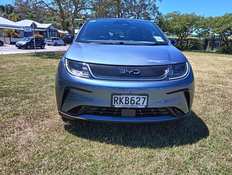 2025 BYD Dolphin Premium Ev 60Kwh image 2