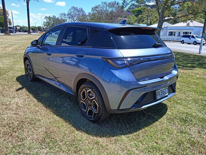 2025 BYD Dolphin Premium Ev 60Kwh image 5