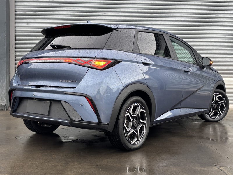 2025 BYD Dolphin Premium Ev 60Kwh/Ev image 5