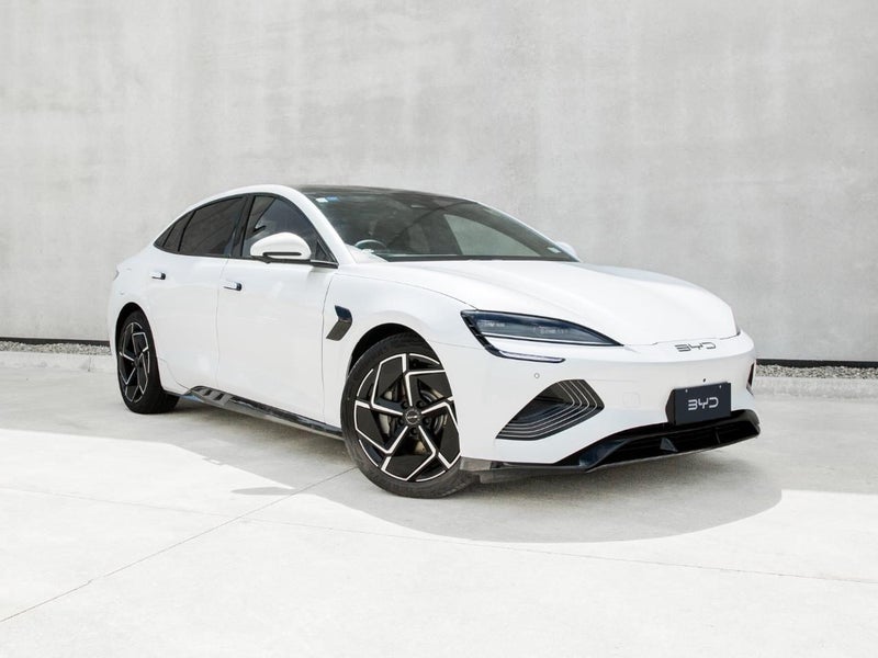 2025 BYD Seal PREMIUM 83KWH, 230KW, 570KM RANGE image 1