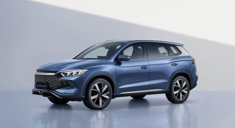 2025 BYD Sealion 5 Essential image 1