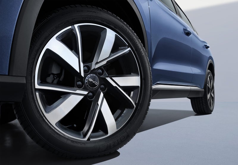 2025 BYD Sealion 5 Essential image 5