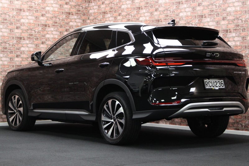 2025 BYD Sealion 6 Dynamic image 4