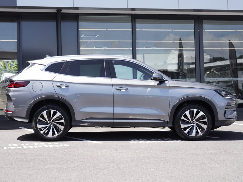 2025 BYD Sealion 6 Dynamic Extended PHEV 5Dr Wagon image 3