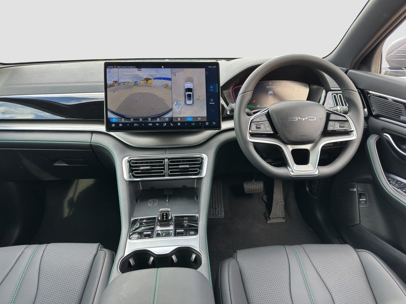 2025 BYD Sealion 6 DYNAMIC EXTENDED RANGE - PHEV image 3