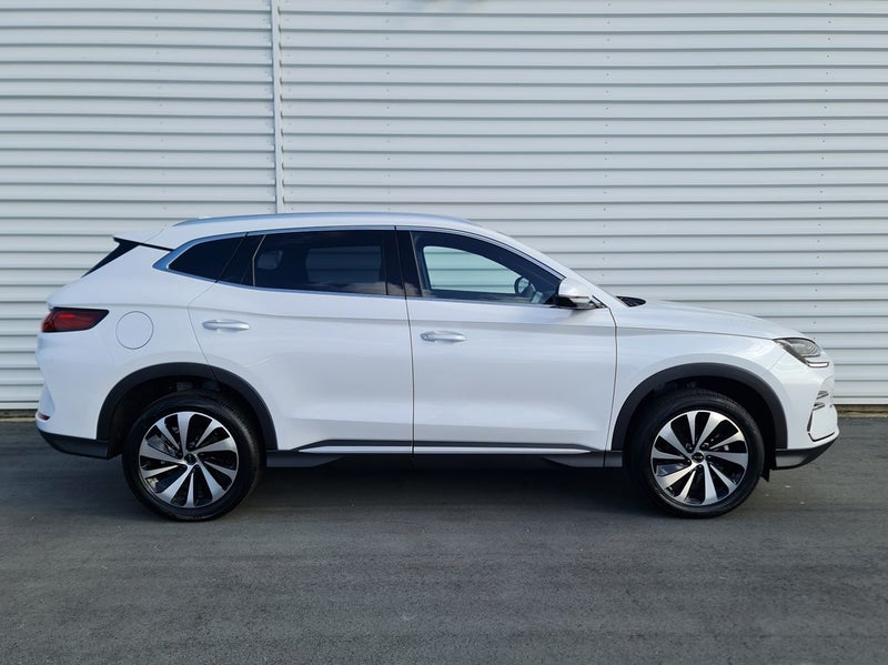 2025 BYD Sealion 6 Essential 2WD P image 3