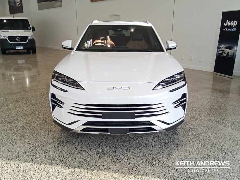 2025 BYD Sealion 6 Essential 2Wd Phev image 2