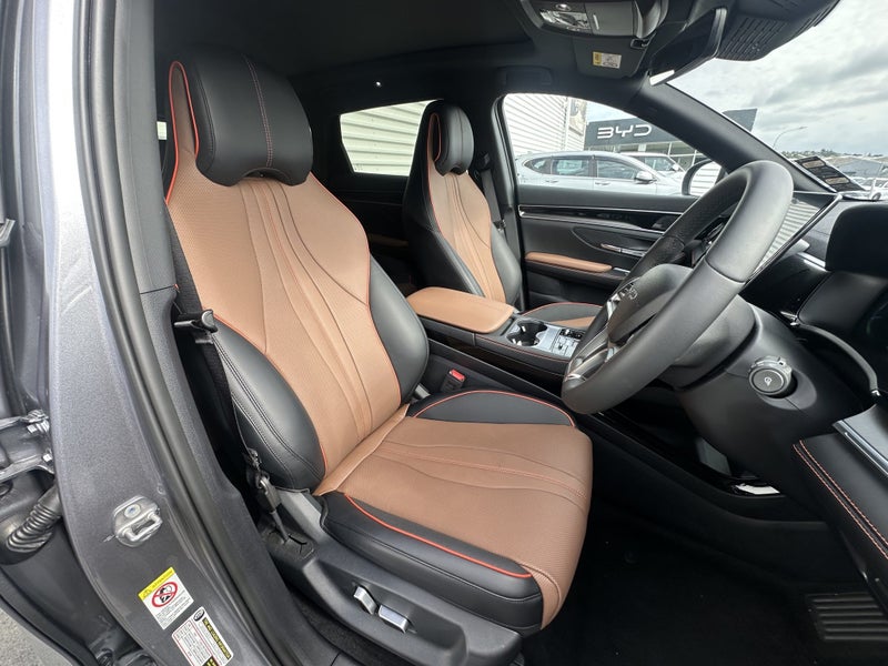 2025 BYD Sealion 6 Premium image 5