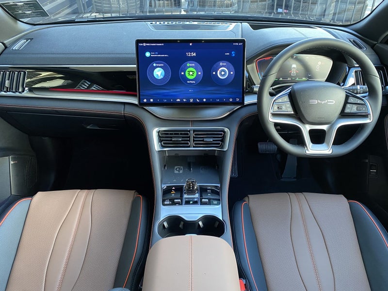2025 BYD Sealion 6 Premium AWD PHEV image 3