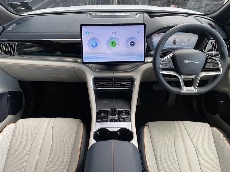 2025 BYD Sealion 6 Premium AWD PHEV image 3