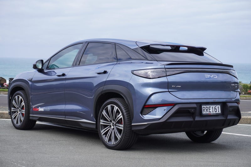 2025 BYD Sealion 7 Performance Awd Suv image 3