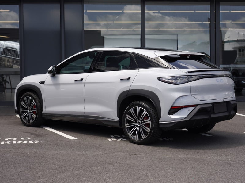 2025 BYD Sealion 7 Performance Awd Suv image 2