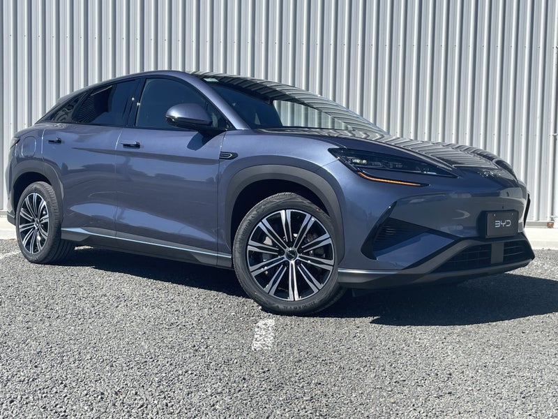 2025 BYD Sealion 7 Premium 2WD EV image 1
