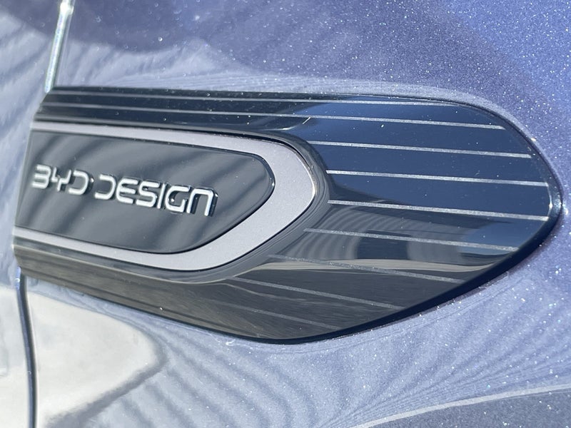 2025 BYD Sealion 7 Premium 2WD EV image 5