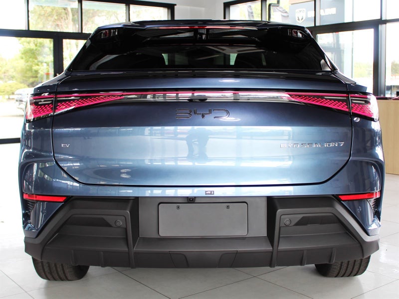 2025 BYD Sealion 7 Premium 2WD SUV image 4