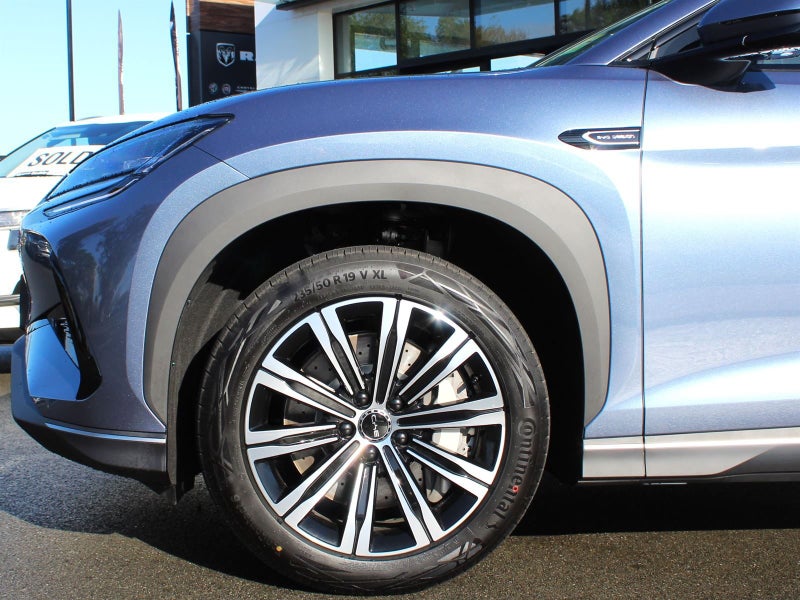 2025 BYD Sealion 7 Premium 2WD SUV image 2