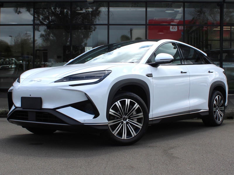 2025 BYD Sealion 7 Premium 2WD SUV image 1