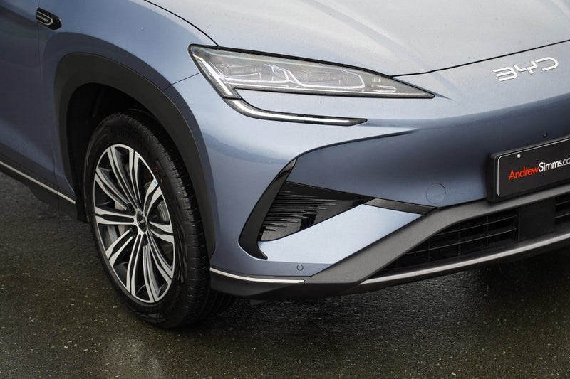 2025 BYD Sealion 7 Premium 2Wd Suv image 4
