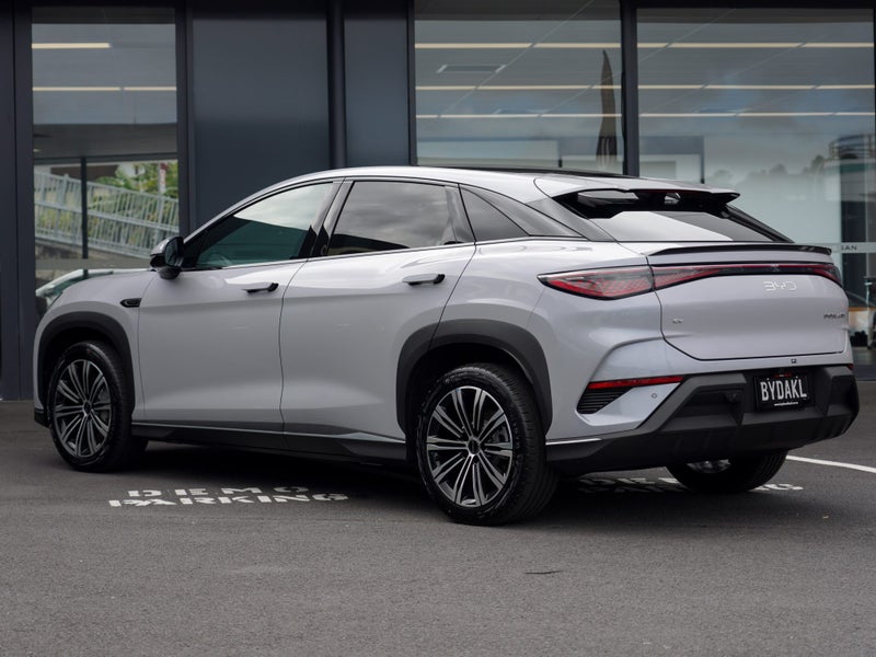 2025 BYD Sealion 7 Premium 2WD SUV image 2