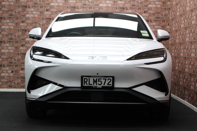 2025 BYD Sealion 7 Premium SUV image 2