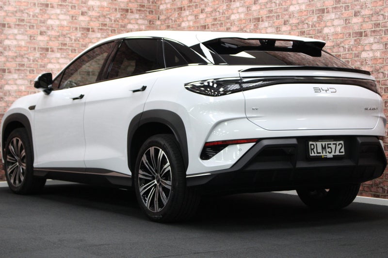 2025 BYD Sealion 7 Premium SUV image 4