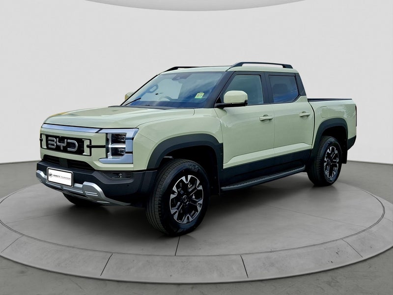 2025 BYD Shark 6 4WD PHEV UTE image 5