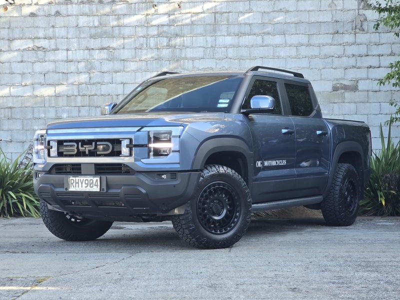 2025 BYD Shark 6 Premium image 5