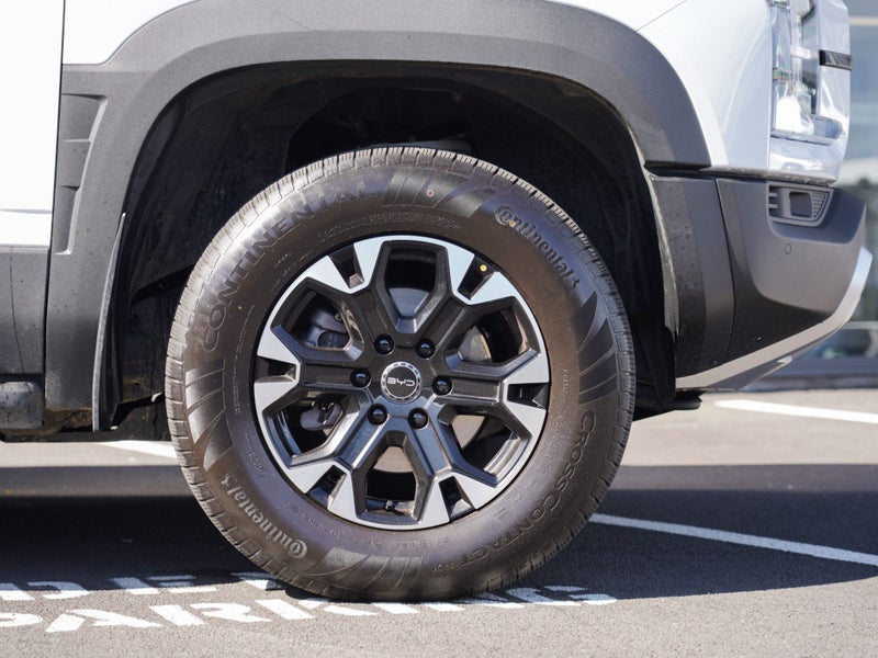 2025 BYD Shark 6 Premium AWD 1.5PT PHEV 4Dr Ute image 4