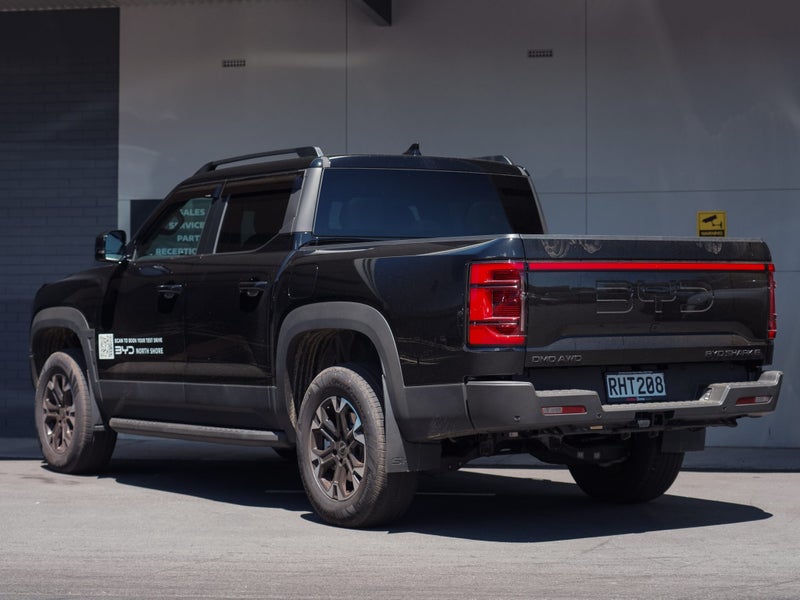 2025 BYD Shark 6 Premium AWD 1.5PT PHEV 4Dr Ute image 2