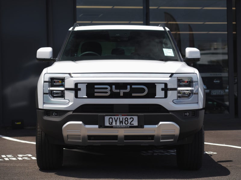 2025 BYD Shark 6 Premium PHEV AWD Ute image 3