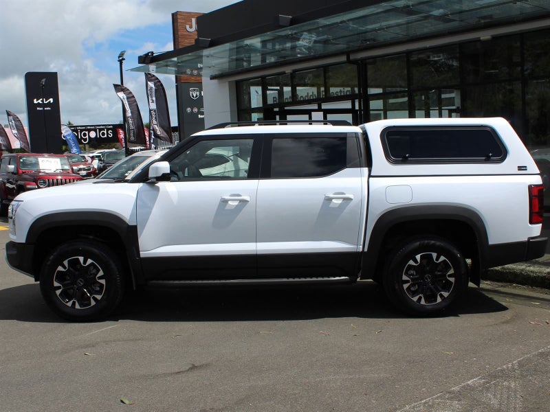 2025 BYD Shark 6 Premium PHEV AWD UTE image 3