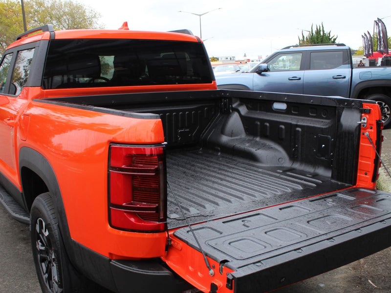 2025 BYD Shark 6 Premium PHEV AWD UTE image 5