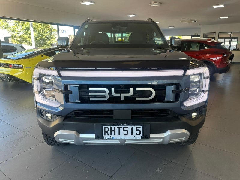 2025 BYD Shark 6 Premium Phev Awd Ute image 2