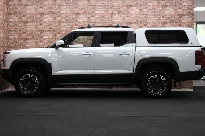 2025 BYD Shark 6 Premium Phev Awd Ute image 3