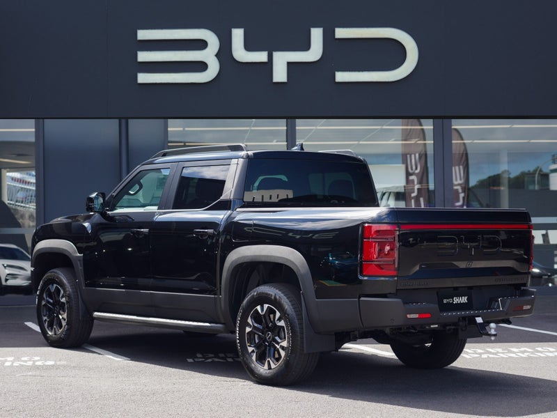 2025 BYD Shark 6 Premium Phev Awd Ute image 3