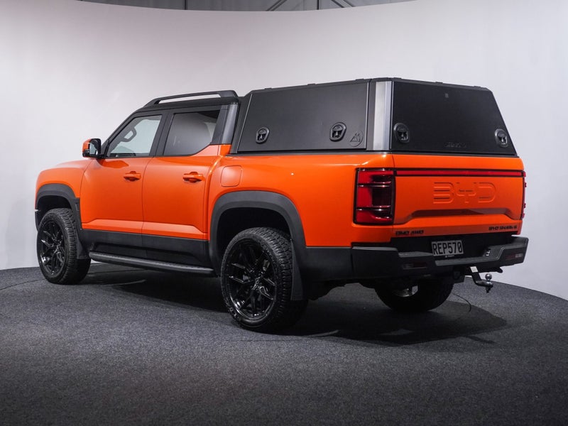 2025 BYD Shark 6 Premium PHEV UTE image 2